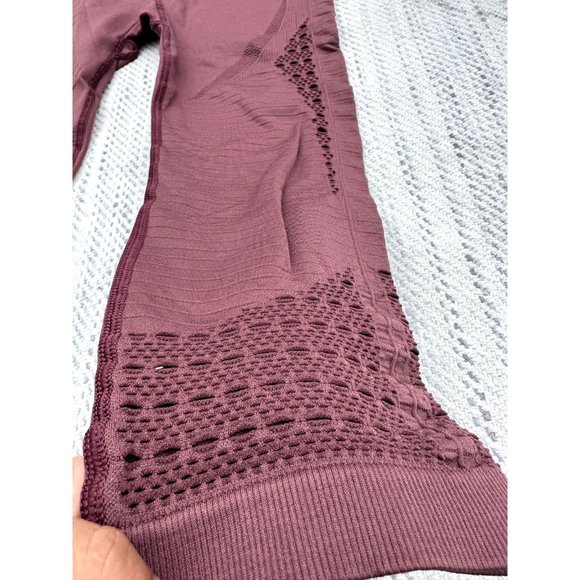 Gymshark Leggings Small Red Energy Crop Eyelet detail Laser Cut Maroon Womens - Picture 5 of 12